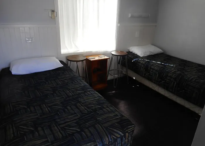 Harden Country Motel