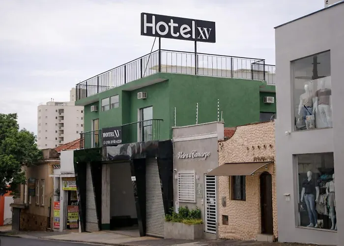 Hotel XV