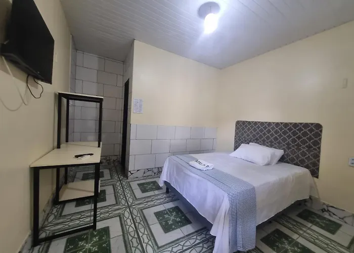 Hotel Avalon