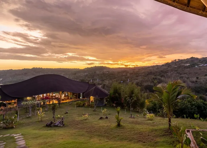Ketanu Bamboo Lodge Sumba
