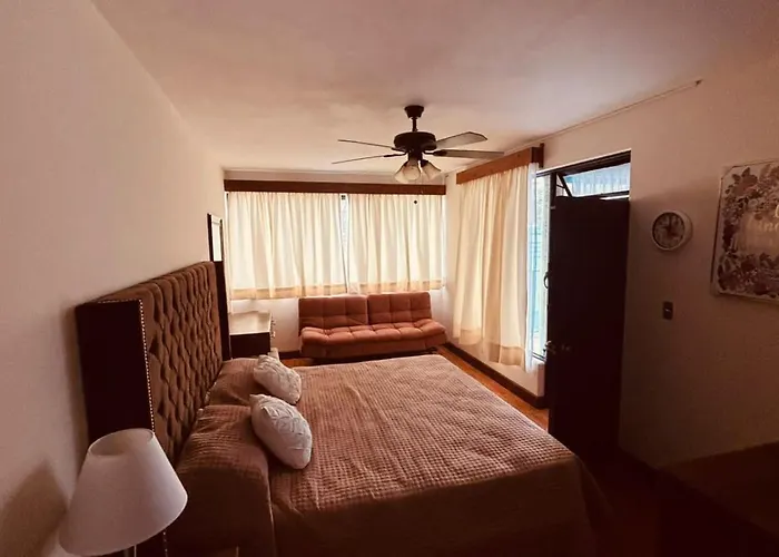 Flor Y Canto Hotel