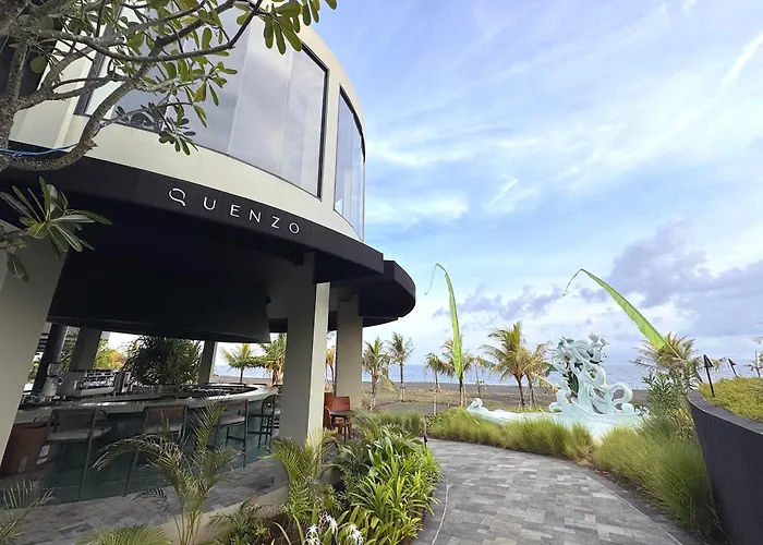 Quenzo Beach Resort