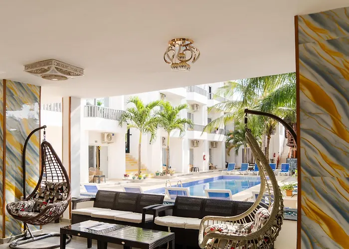 Golden Hotel