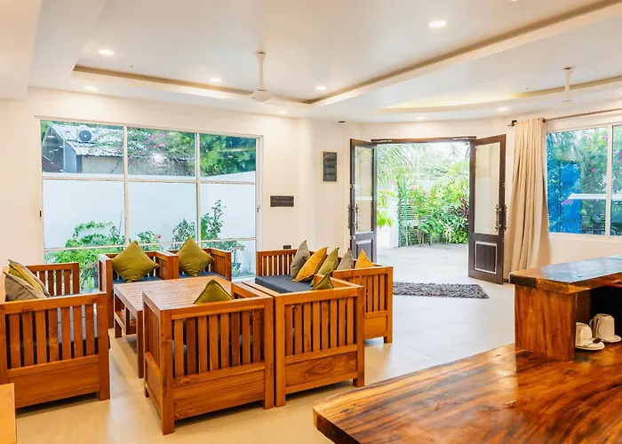 Handhu Runbaa Inn - Dhangethi