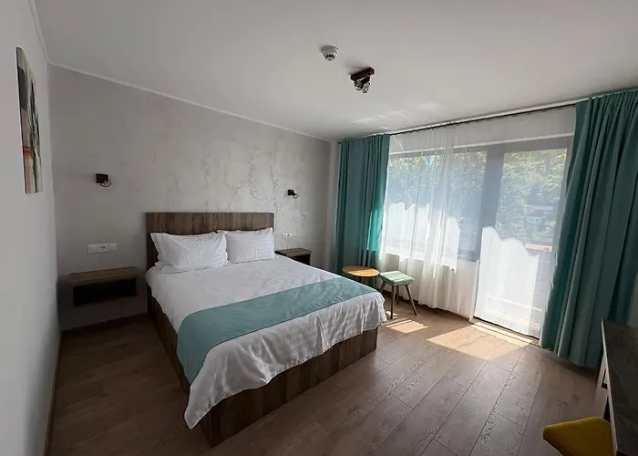 Vila Intre Lacuri