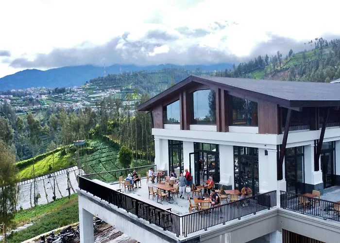 Jambuluwuk Bromo Resort