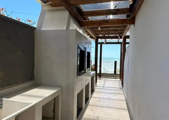 Apartamento Beira Mar Em Balneário Perequê