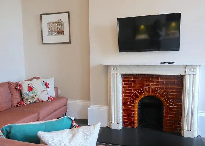 Charlotte Rise - Urban Apartments