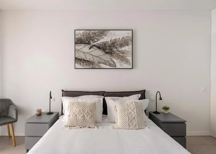 Magic Deluxe Suites - Free Parking