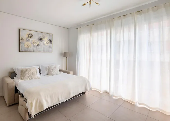 Magic Deluxe Suites - Free Parking