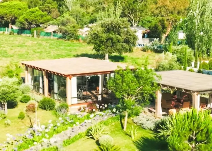 Hotel La Roya
