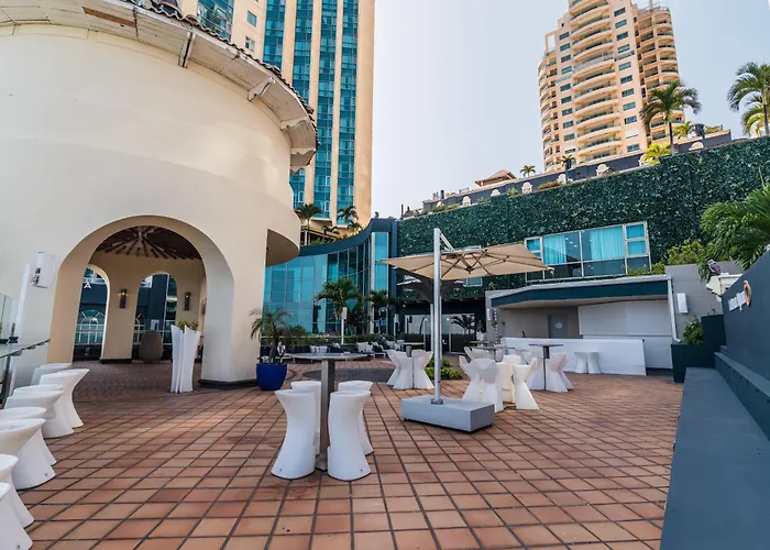 Catalonia Santo Domingo