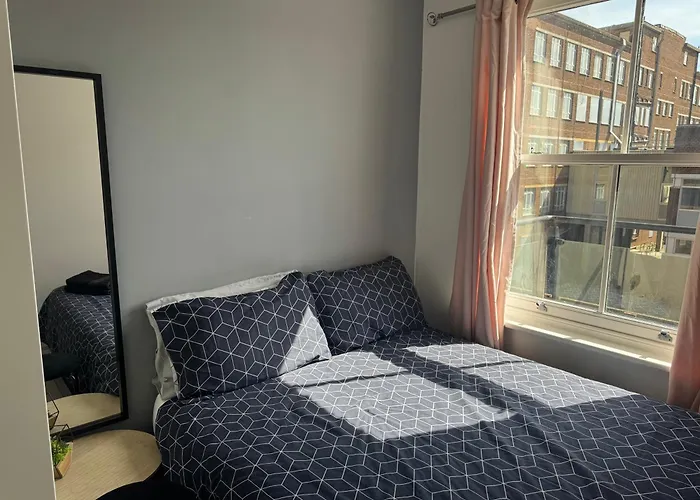 Broadway'S Canterbury City Escape