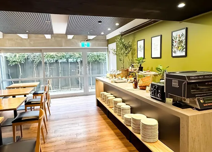 Noa Hotel