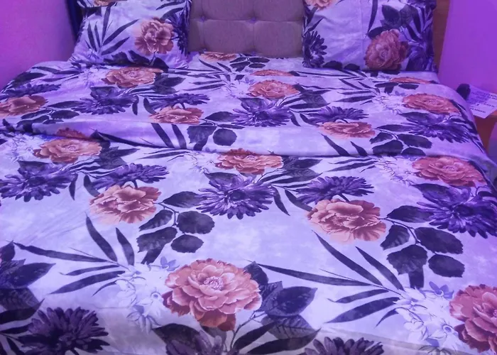 Deep Diamond Exclusive Hotel And Suites