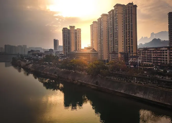 Tianmen Summit Hotel-Near The Lishui River-Free Pick-Up