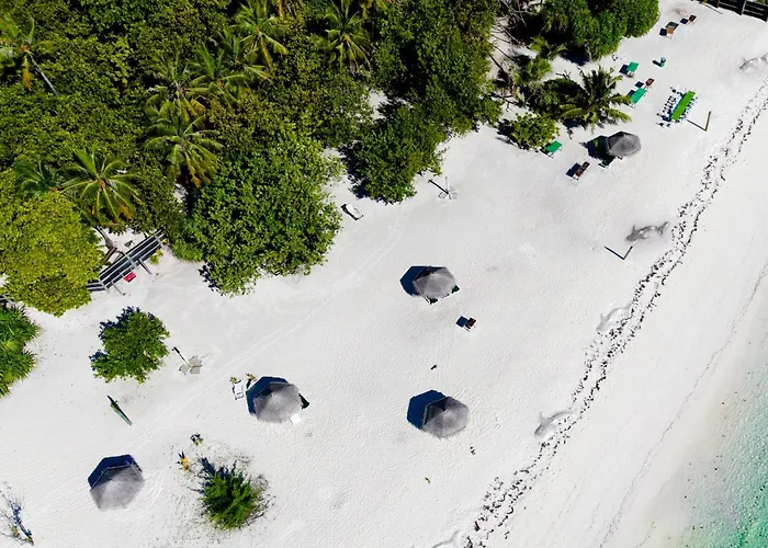 Aqua Luna Dhangethi