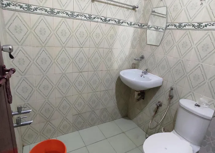 Ashtapadi Tourist Home