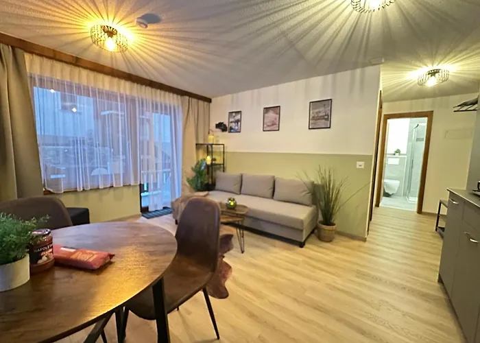 Haus Silence - Berge&Sonne im Saastal Ski Wandern Familie Haustiere