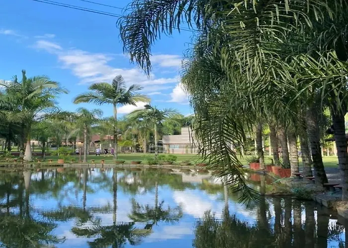 Pousada a 500 metros do Pico Malwee