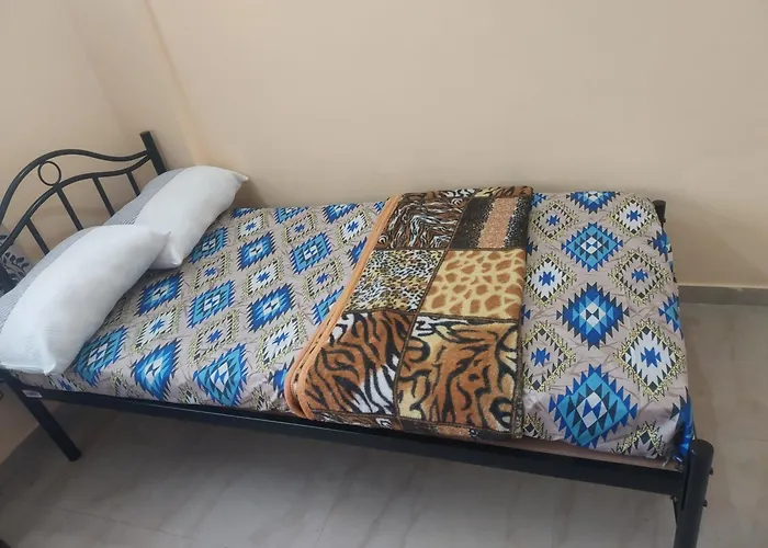 Cheap And Best Stay At Hebbal