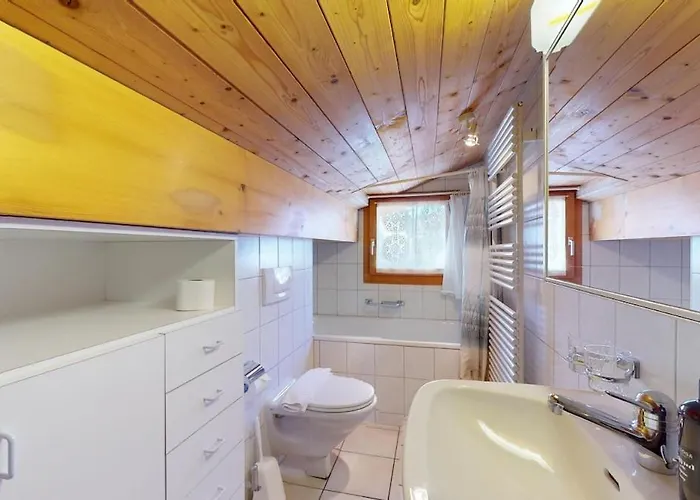 Chesa Susi - Elegant Attic In The Engadine