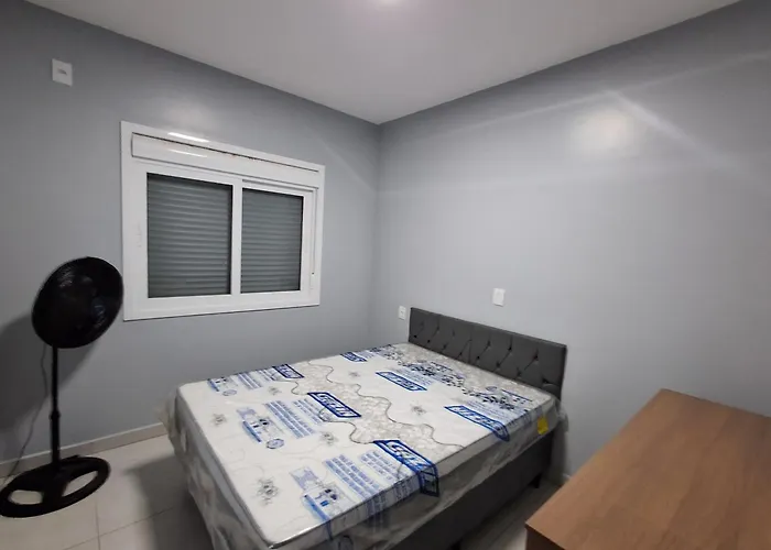 Apartamento2 dormitórios, apenas 250 metros do mar
