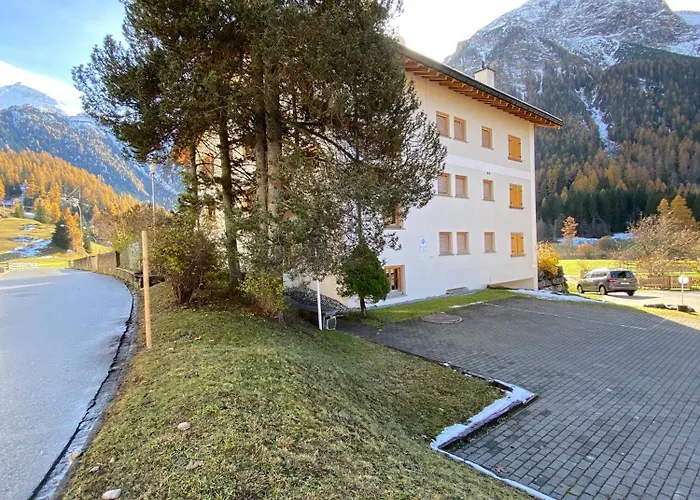 Hurst Haus, Bergün - Preda run&near Davos for WEF