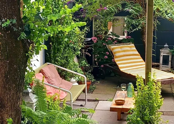 Spacious Creative Home Near Sea & Amsterdam
