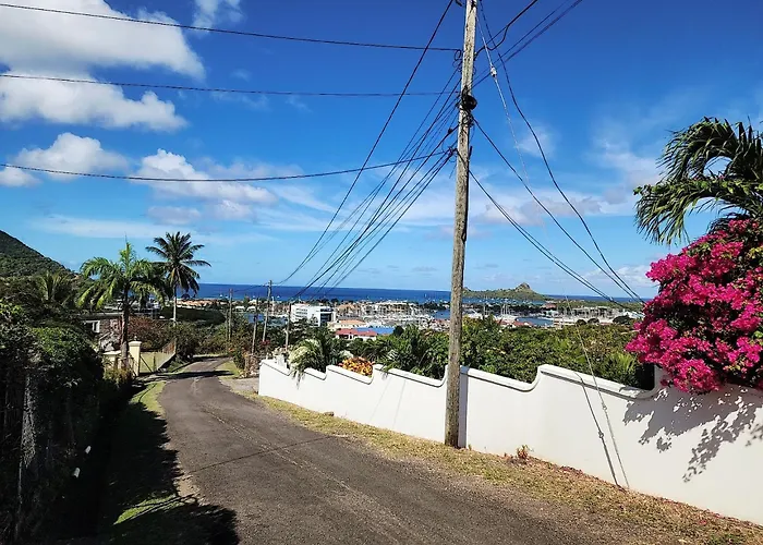 Hilltop Villa Chez Coco