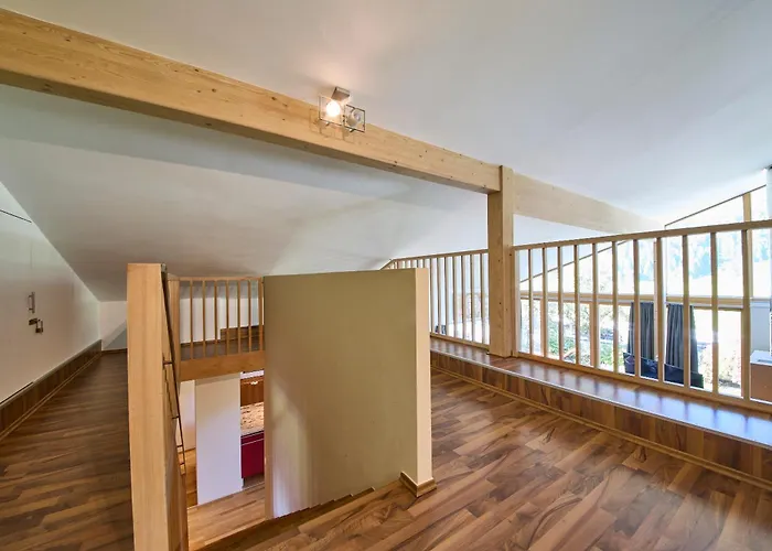 Penthouse Holleis