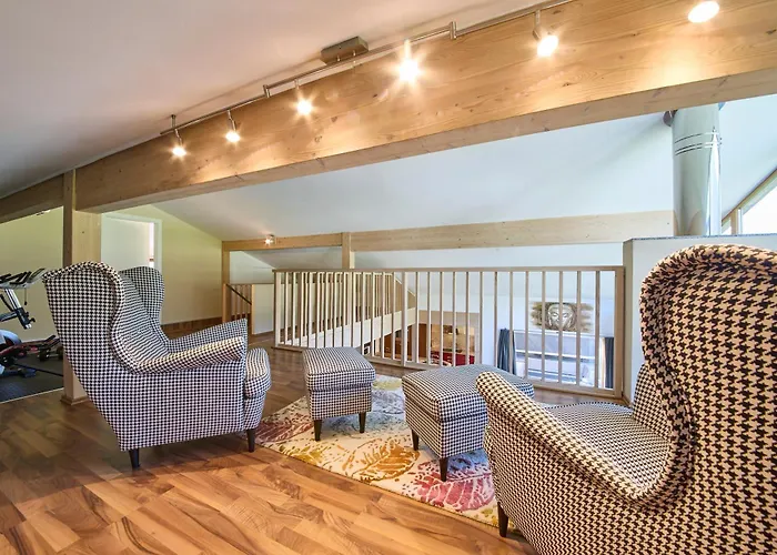 Penthouse Holleis