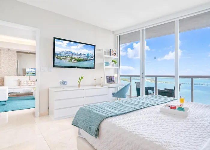 Brickell By Miami Vacation Rentals