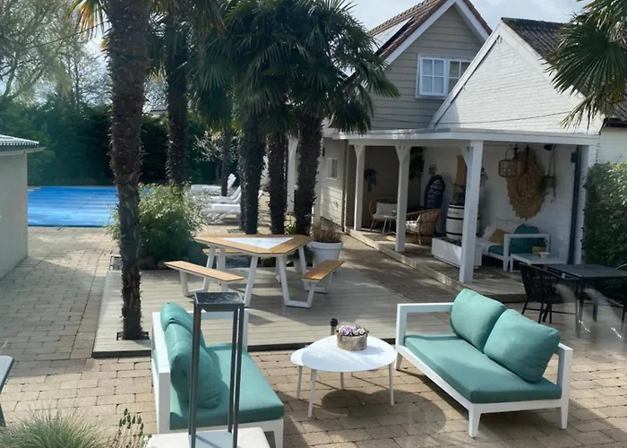 De Heerlijkheid Van Noordwelle Adults Only