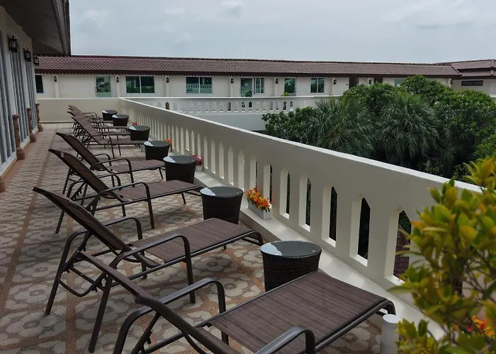 Quality Beach Resorts And Spa Patong