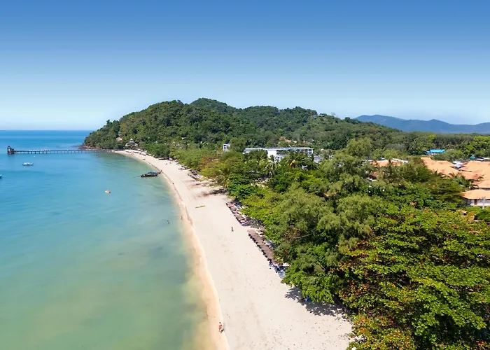 Blue Bay Resort - Access To Pool And Beach-Phuket & Krabi