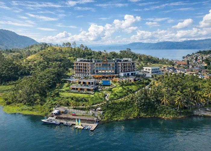 Marianna Resort And Convention Tuktuk - Samosir, Marclan Collection