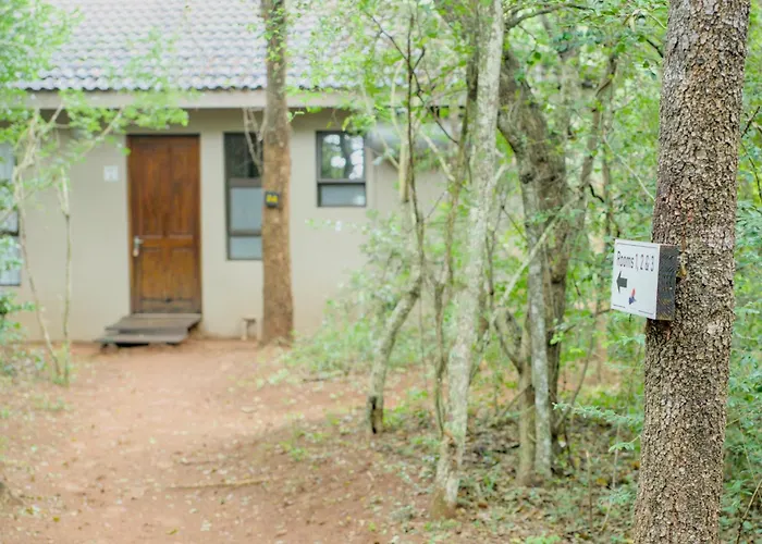 Mazuri Bush Cottages