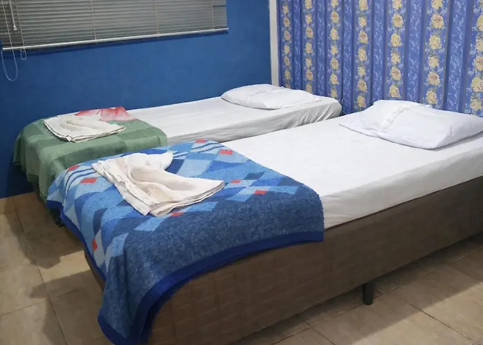 Jams Hostel - Pousada em Catalão