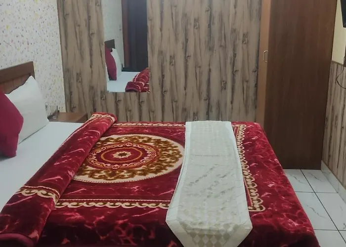 Hotel Neel Kamal Near Chandigarh Railway Station
