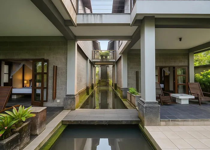 Puri Saron Hotel Madangan - Gianyar