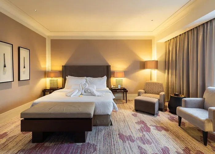 I Hotel Batam