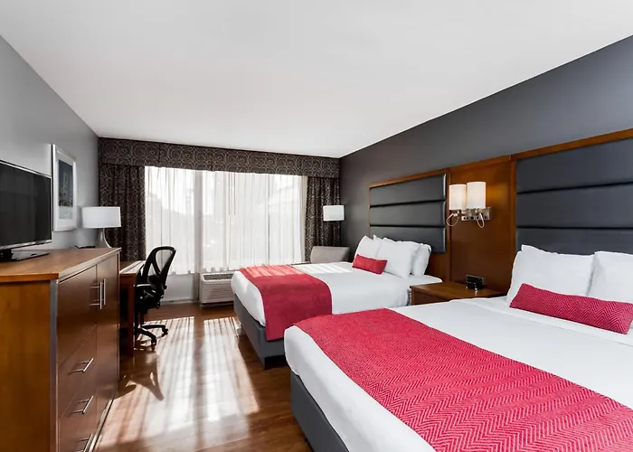 Wyndham Garden Greensboro