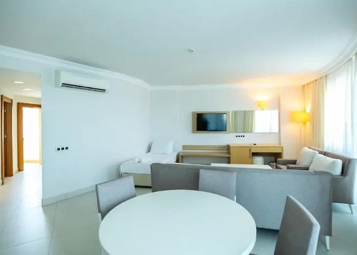 Dragut Point South Hotel