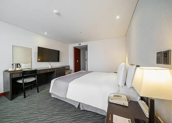 Hotel President