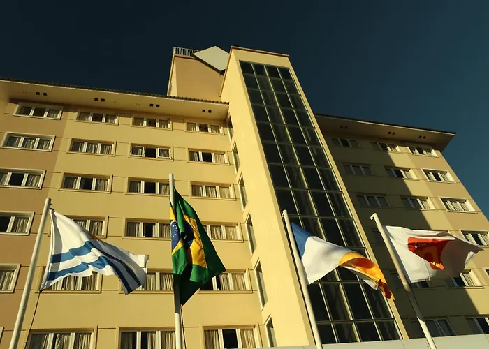 Hotel 10 Palmas