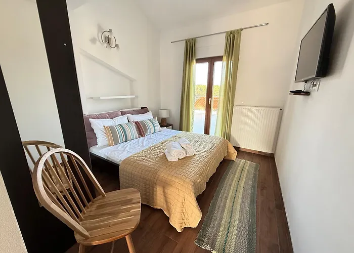 Olivetta Apartments & Rooms