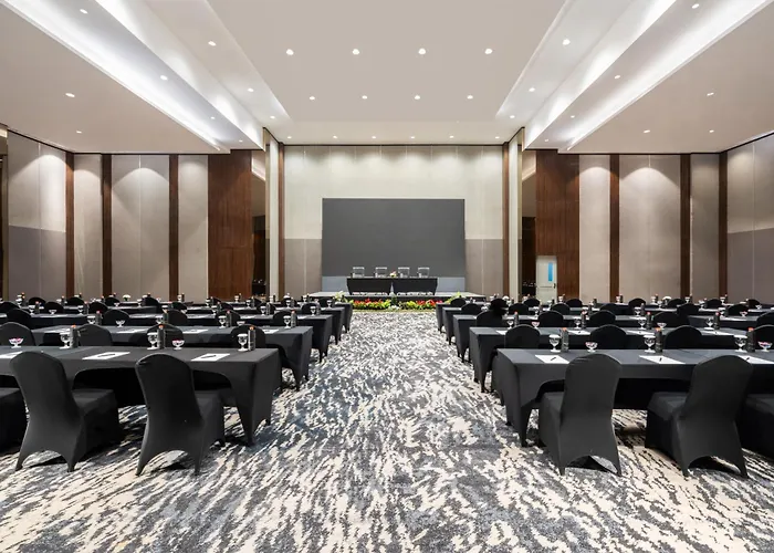 Grand Swiss-Belhotel Darmo