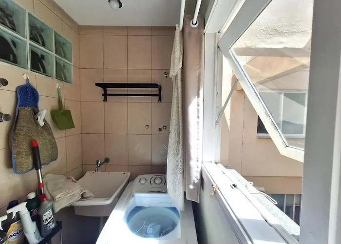 Apartamento na UBATUBA há 1 quadra do mar