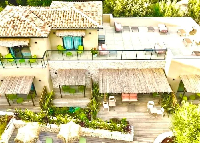Maison Mahana